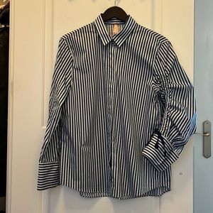 Marc Cain beautiful top with stand out classic ribbon detail